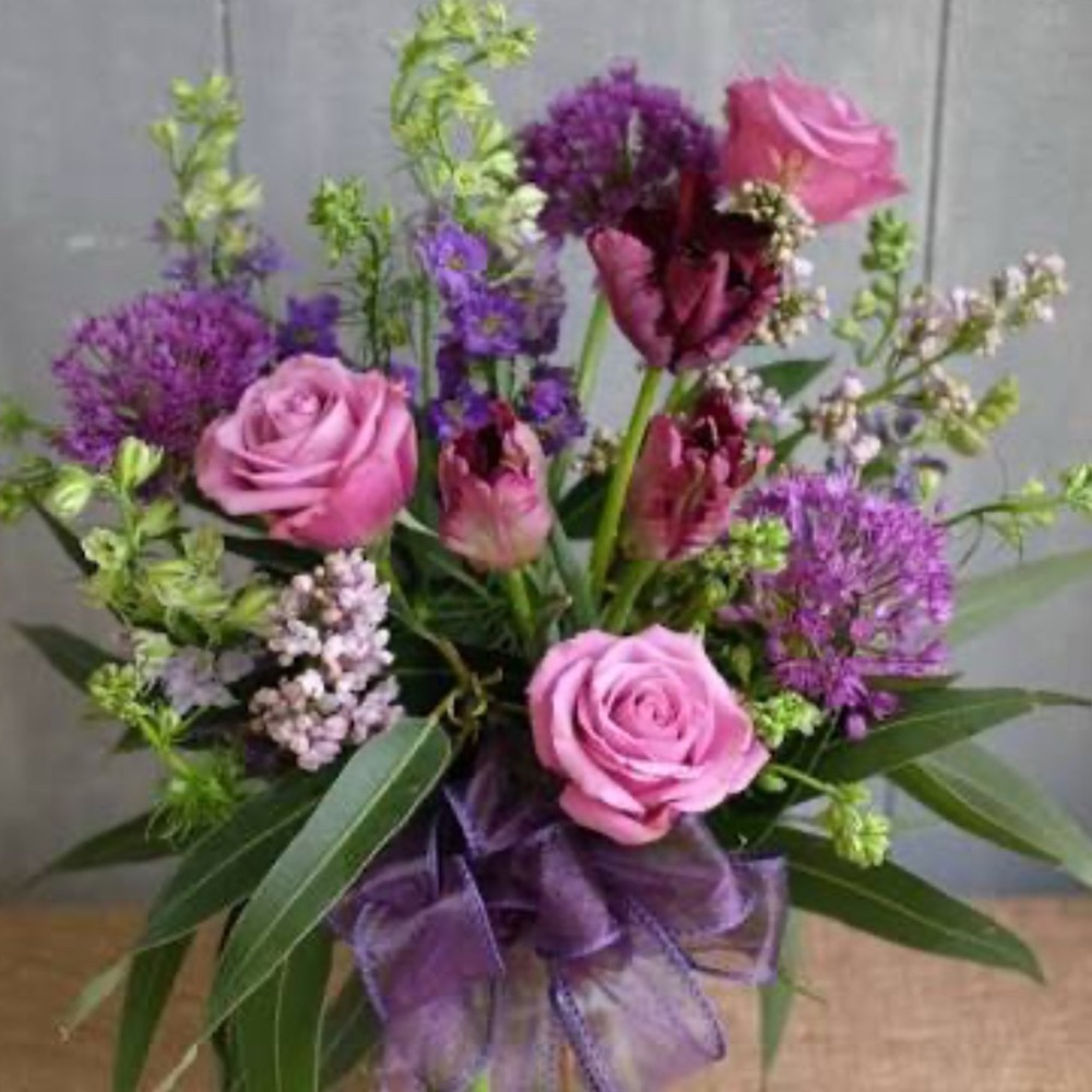 Meet your Posher, Amna